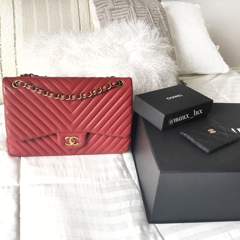 đ¸SOLDđ¸ Lambskin Chevron Jumbo Double Flap - Picture 7 of 8
